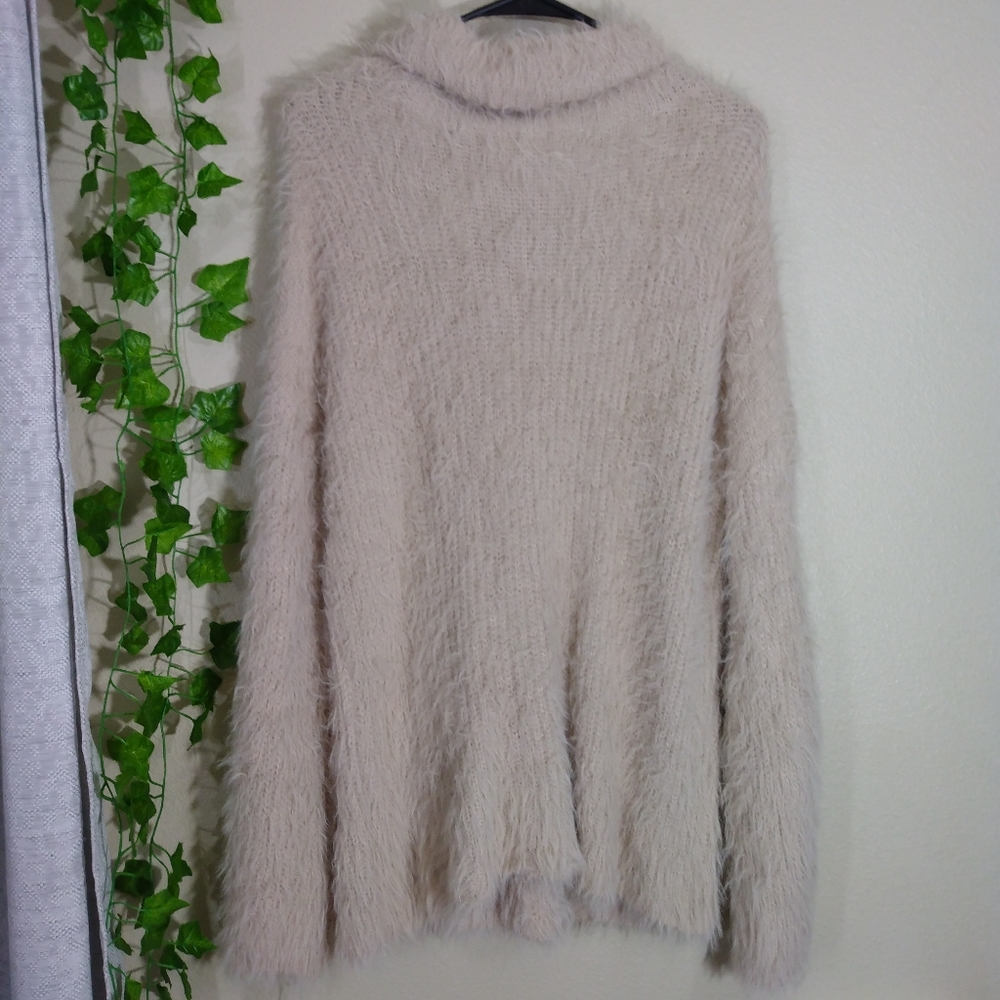 Express sweater medium - Picture 3 of 6
